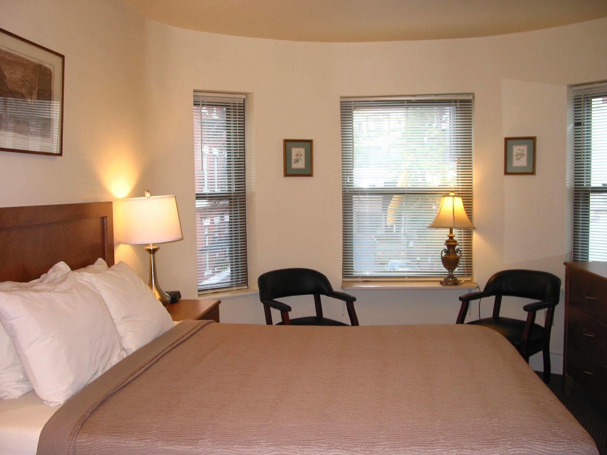 Oasis Guest House Boston Bagian luar foto